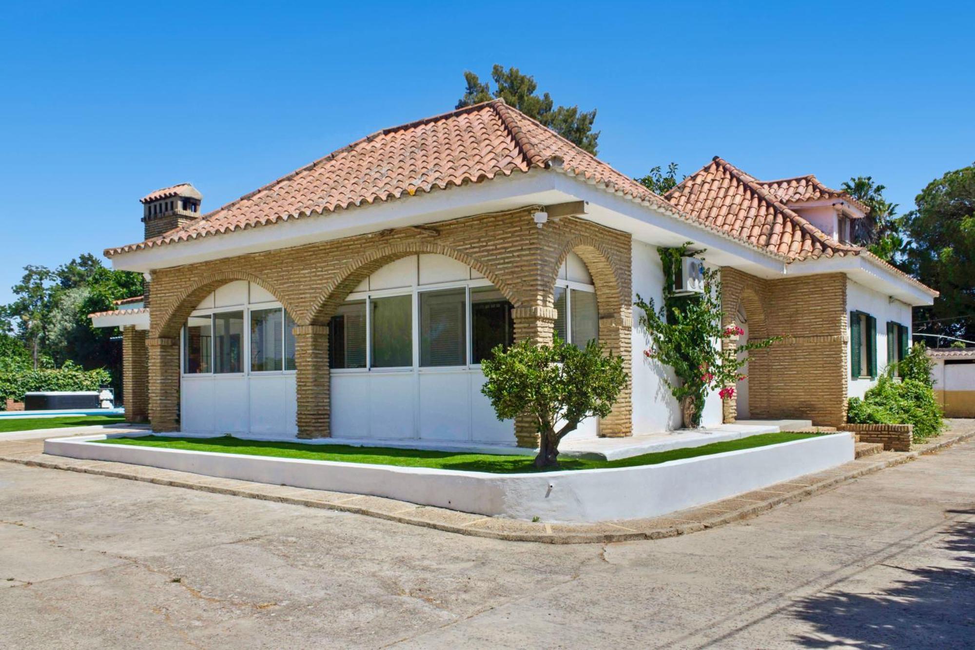 Villa San Patricio I Piscina Privada I Jacuzzi Spa I Bbq I Ps5 I Aire Acon I 3000M2 I 5Min-Centro Jerez de la Frontera Ngoại thất bức ảnh
