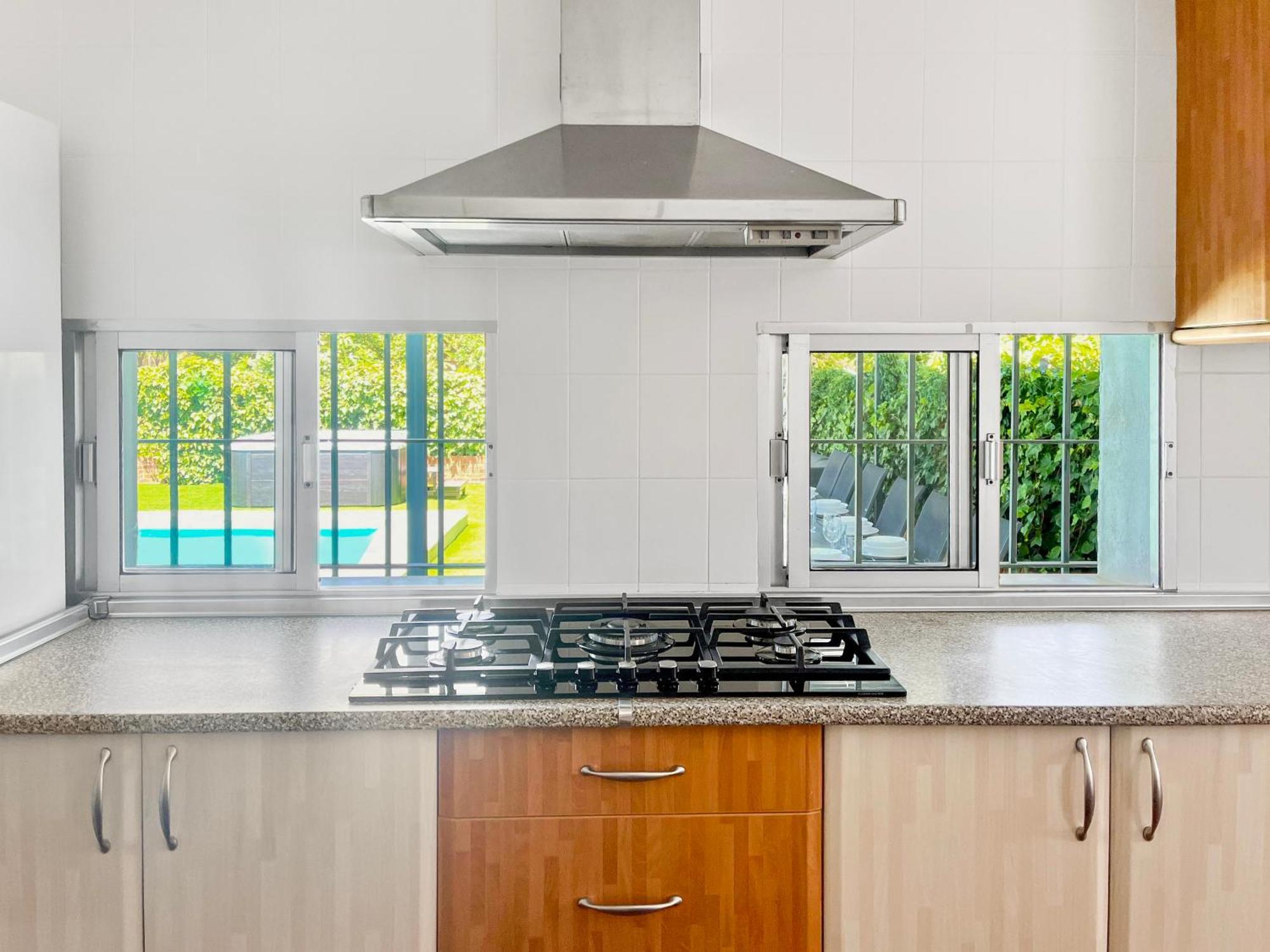 Villa San Patricio I Piscina Privada I Jacuzzi Spa I Bbq I Ps5 I Aire Acon I 3000M2 I 5Min-Centro Jerez de la Frontera Ngoại thất bức ảnh