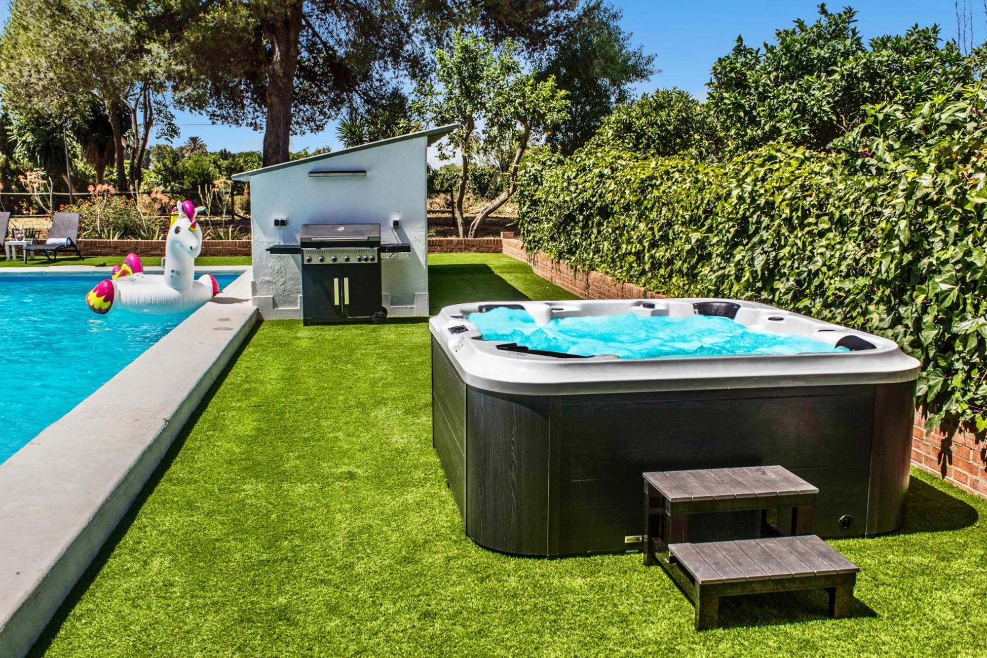 Villa San Patricio I Piscina Privada I Jacuzzi Spa I Bbq I Ps5 I Aire Acon I 3000M2 I 5Min-Centro Jerez de la Frontera Ngoại thất bức ảnh