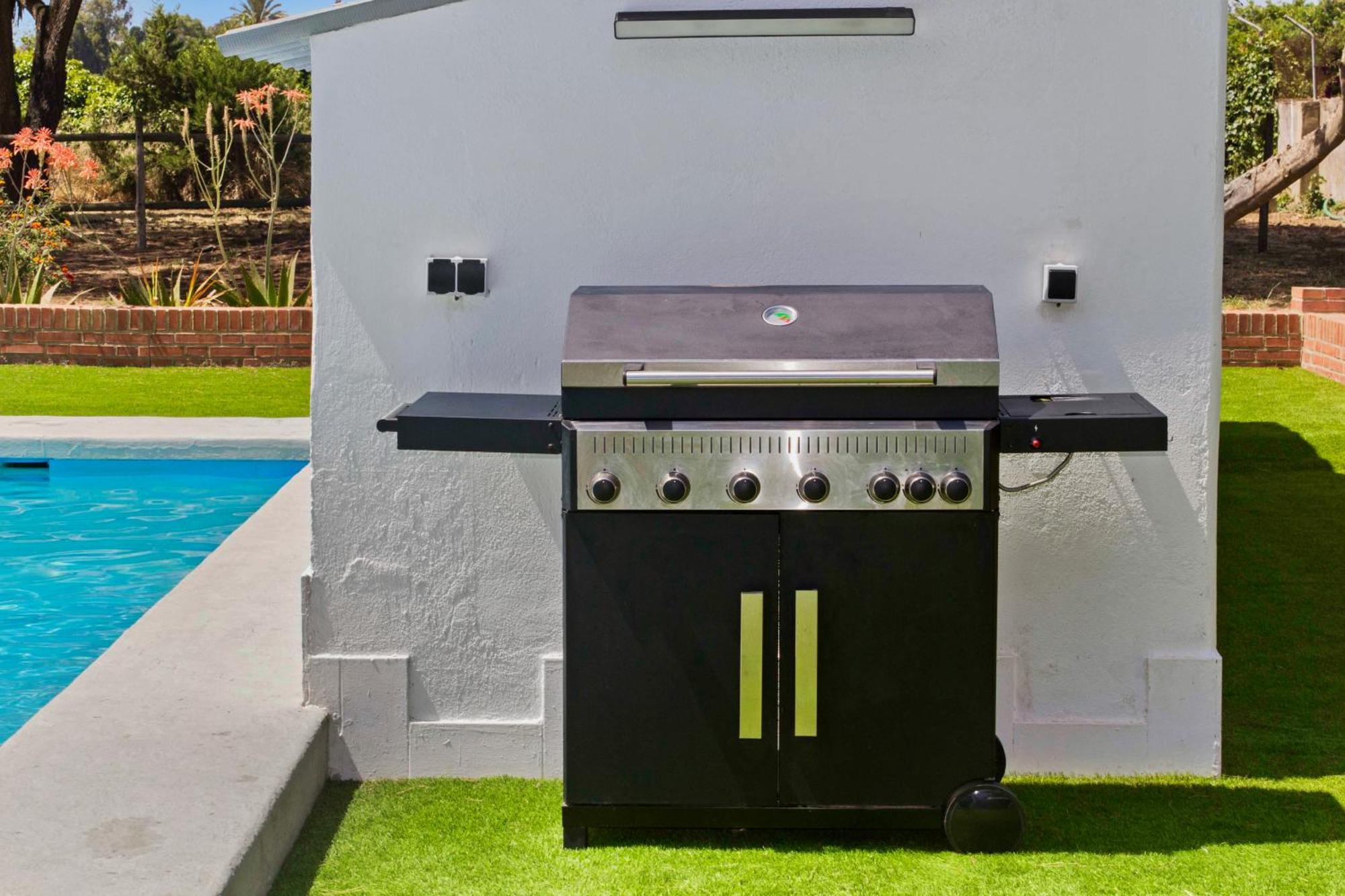 Villa San Patricio I Piscina Privada I Jacuzzi Spa I Bbq I Ps5 I Aire Acon I 3000M2 I 5Min-Centro Jerez de la Frontera Ngoại thất bức ảnh